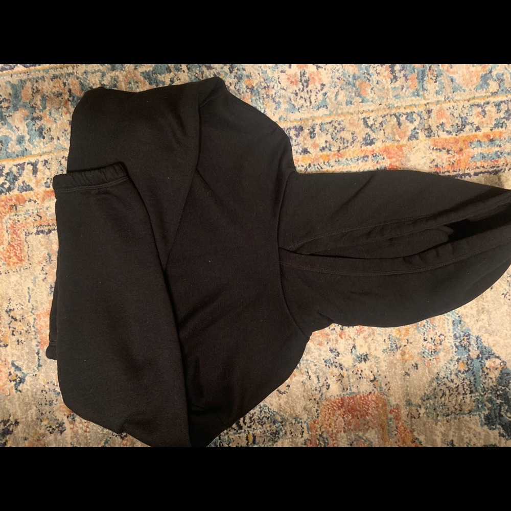 Zara black cropped hoodie